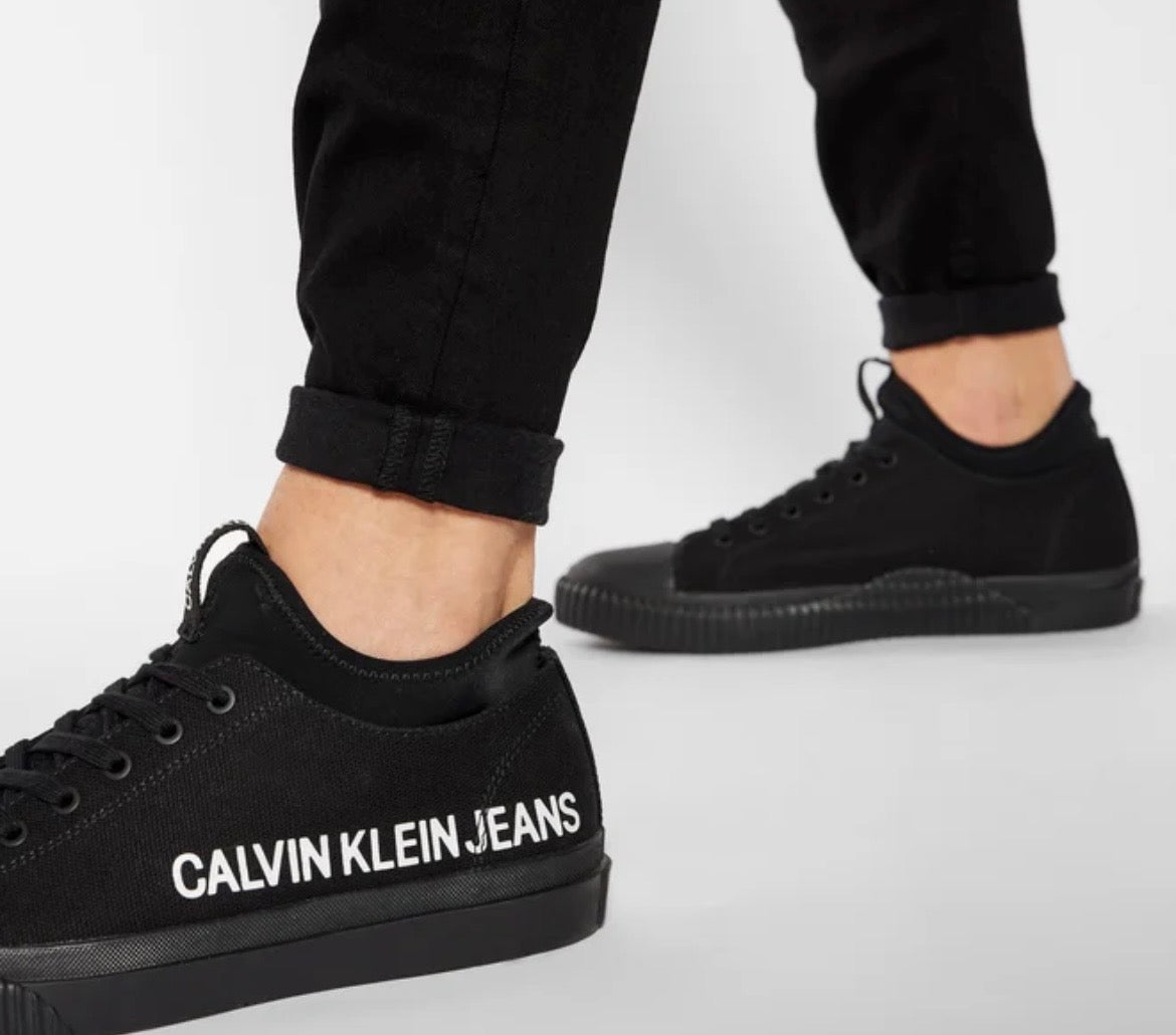 Calvin Klein Jeans Sneaker Icarus B4S0114 –Schwarz
