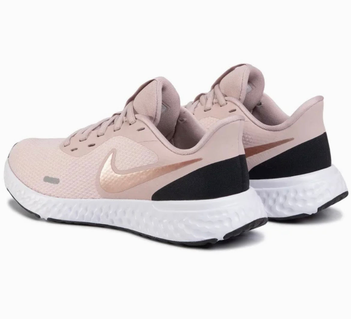 Nike Revolution 5 Damen Laufschuhe – Rot – Gr. EU 39