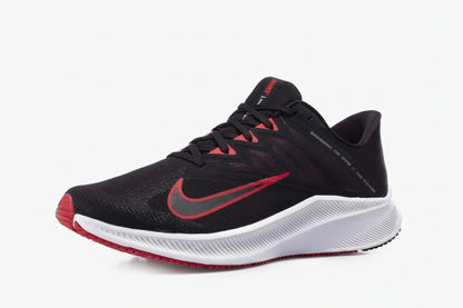 Nike Quest 3 Herren Laufschuhe Schwarz/University Red/Weiß – Größe EUR 42